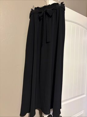 High-Rise Black Maxi Skirt with Paperbag Waist and Tie